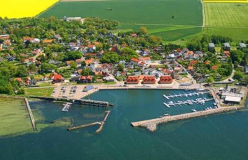Appartmenthaus Am Bodden Вік-ауф-Рюґен Екстер'єр фото